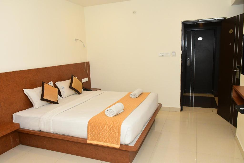 Executive Room Corner View