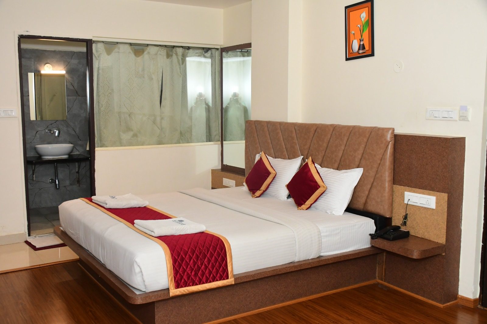 Deluxe Suite Bedroom